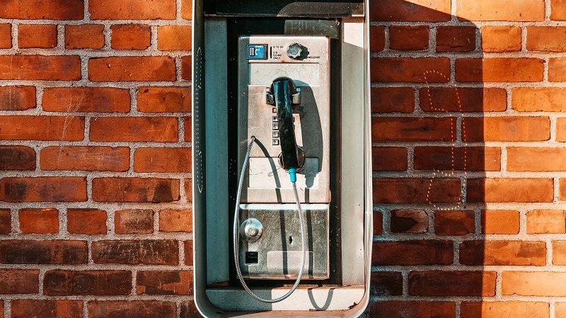 payphone-on-brick-wall_4460x4460